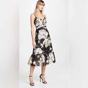 NWT Marchesa Notte Cocktail Dress Size 4 Elegant Formal Evening